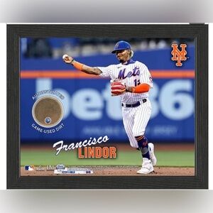 NYM Francisco Lindor - 9X11 Game-Used Dirt Plaque HM